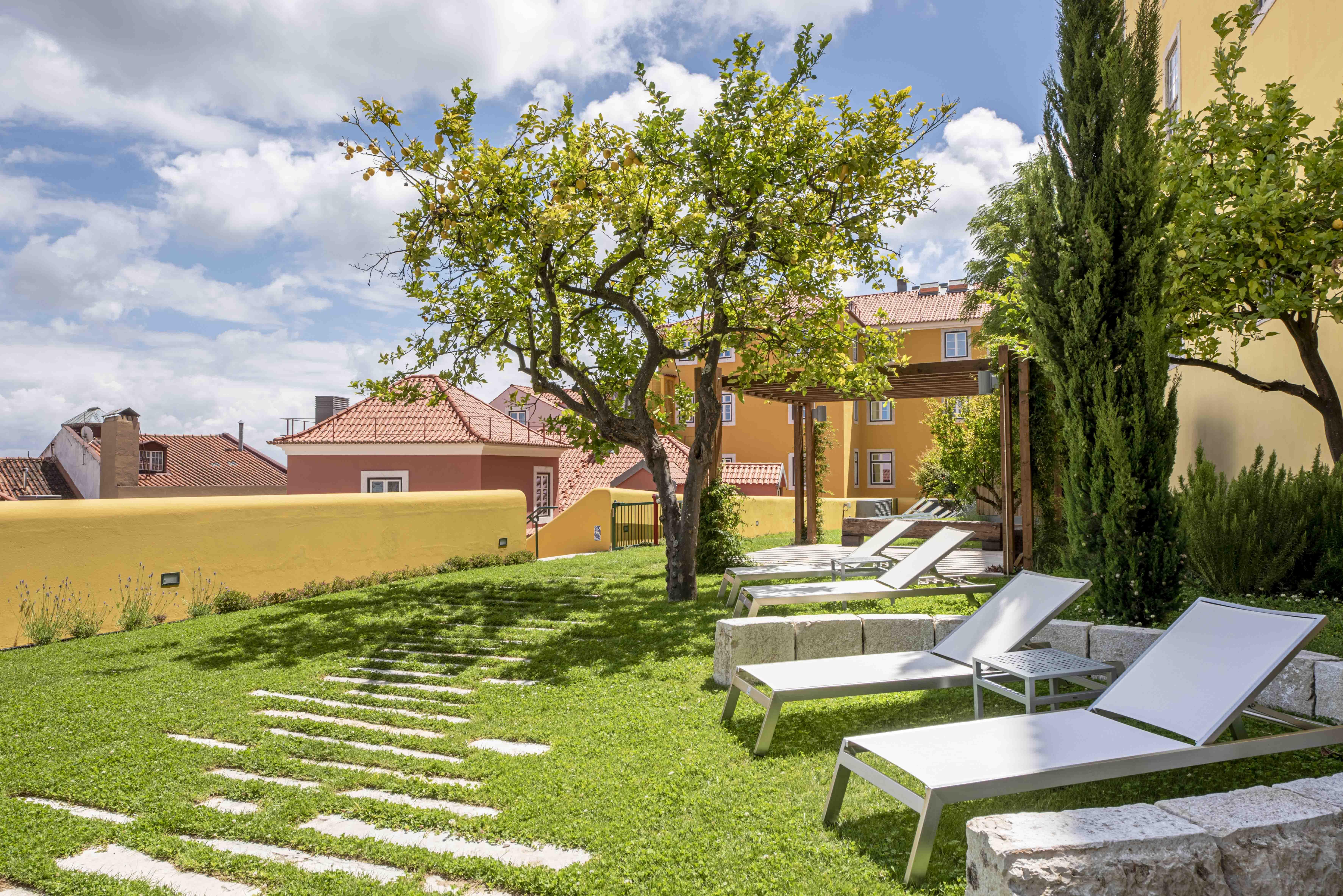 Tandem Palacio Alfama Suites Lisboa Exterior foto